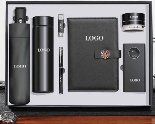 How to Create Custom-Branded Corporate Gift Boxes