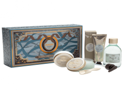 How does the cosmetic packaging design catch the eyes of female consumers